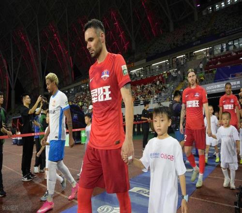 巅峰对决,德甲劲旅轻,松斩落招牌,半岛,BanDao,半岛官网,半岛体育官网,半岛体育下载,半岛APP